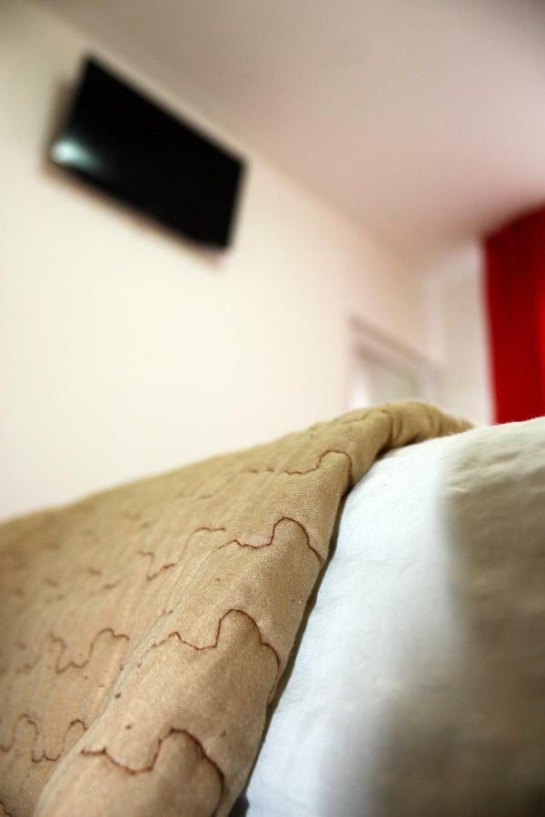 Perla Muntilor Hotel Rânca Kültér fotó