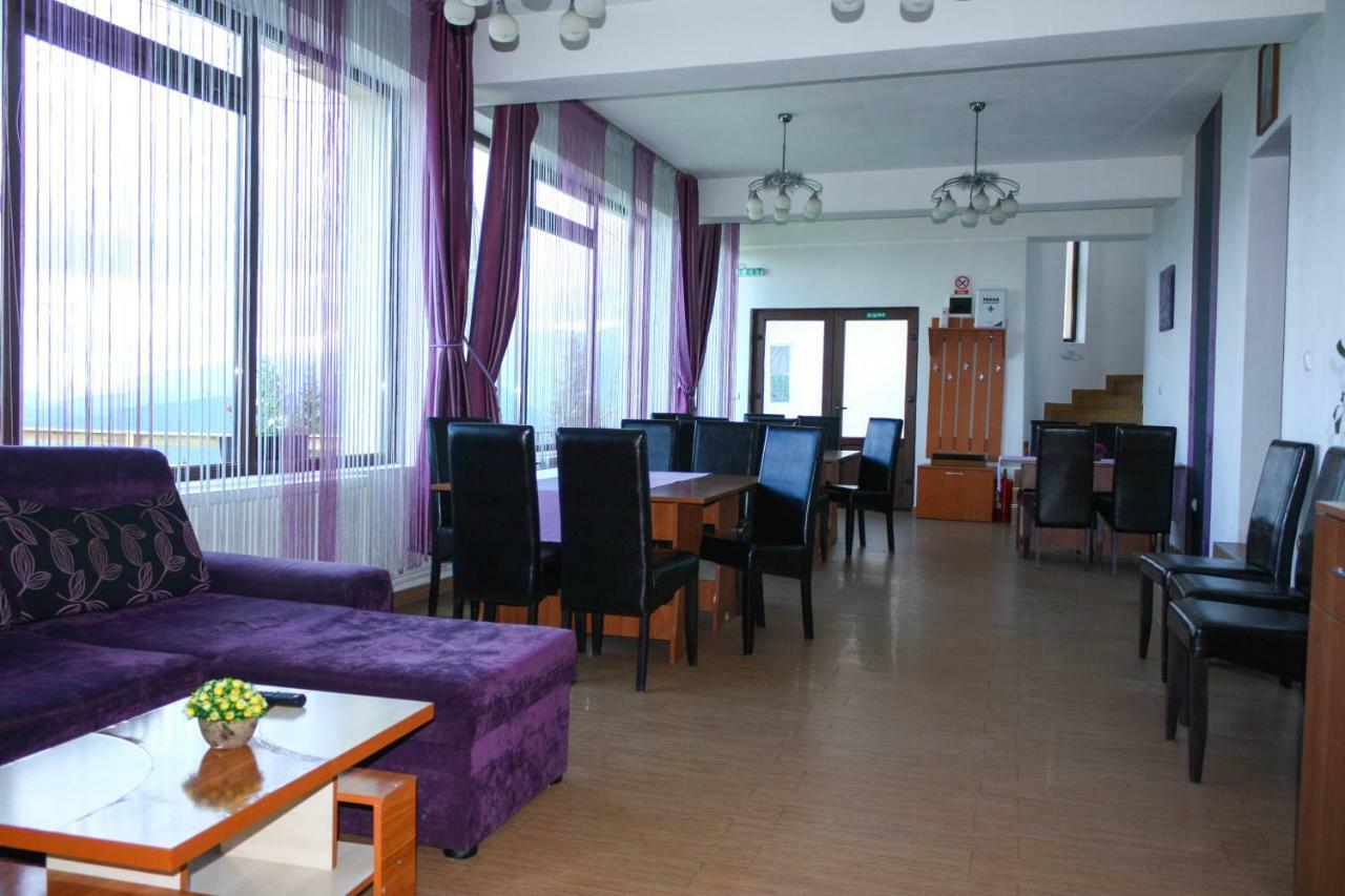 Perla Muntilor Hotel Rânca Kültér fotó