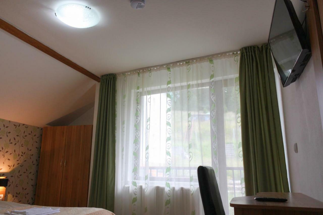 Perla Muntilor Hotel Rânca Kültér fotó