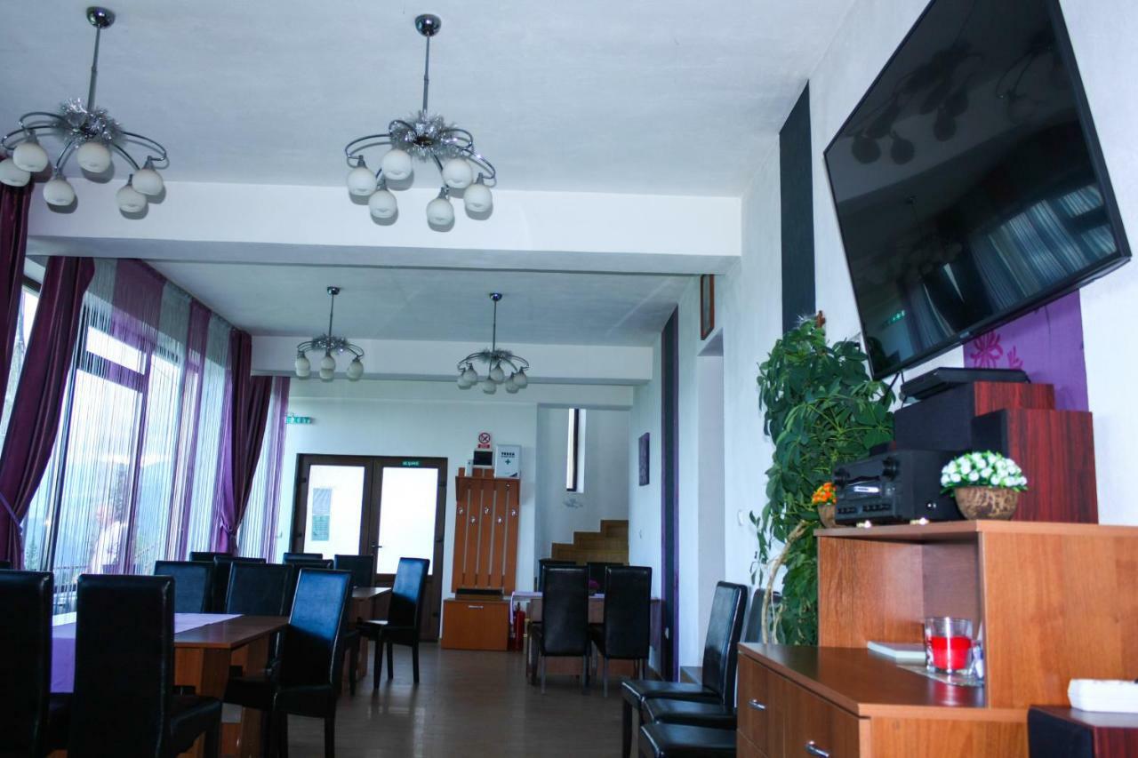 Perla Muntilor Hotel Rânca Kültér fotó