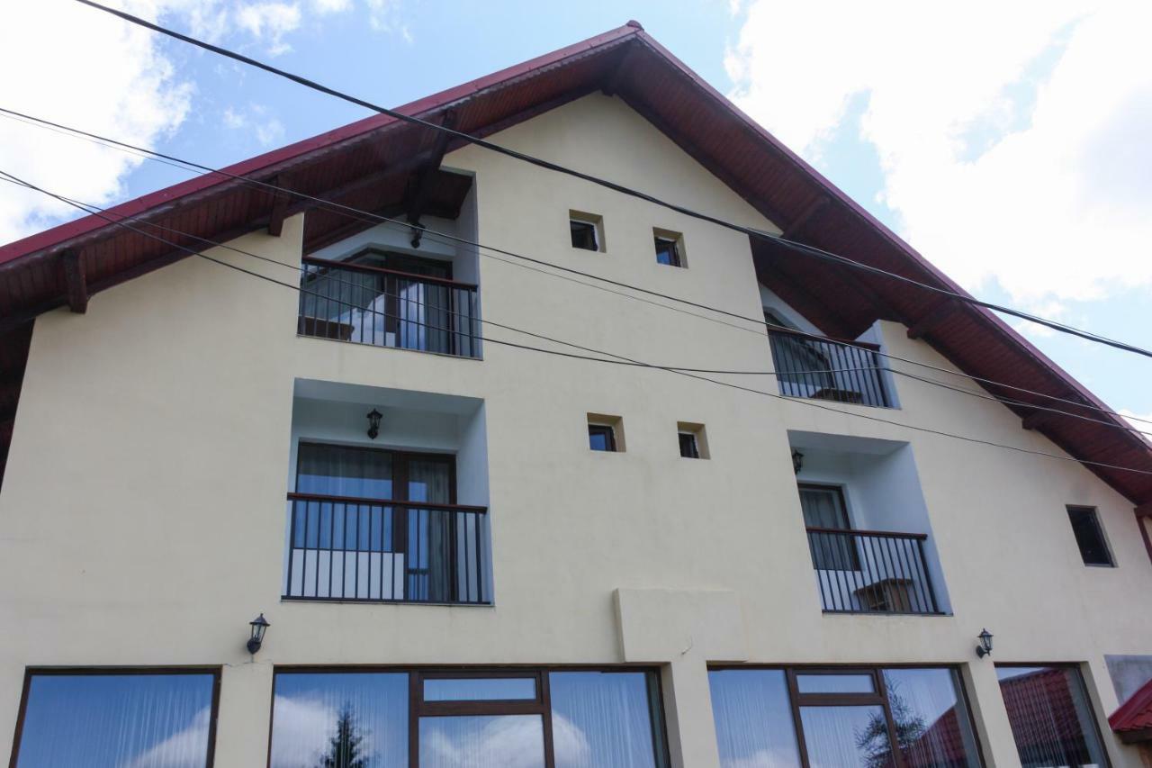 Perla Muntilor Hotel Rânca Kültér fotó